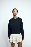 PLEATED SLEEVE SWEATSHIRT