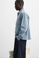CHEMISE EN JEAN COUPE CARRÉE