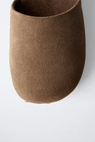 SPLIT LEATHER CLOGS