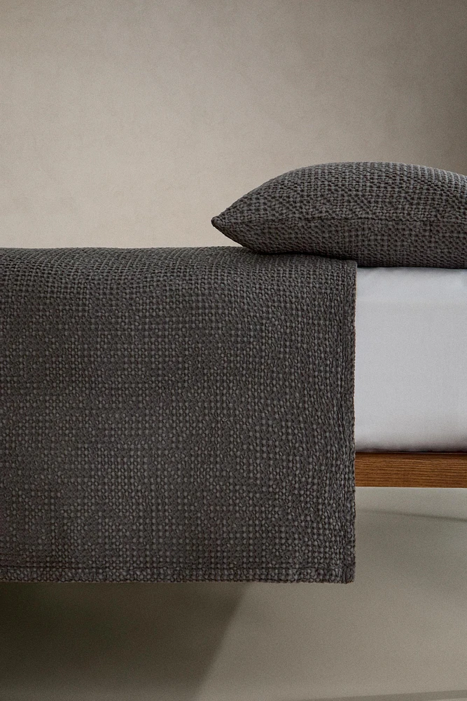 MINI WAFFLE-KNIT COTTON BEDSPREAD