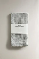 SCALLOPED NAPKINS