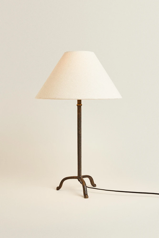 LAMPE DE TABLE BASE TRÉPIED