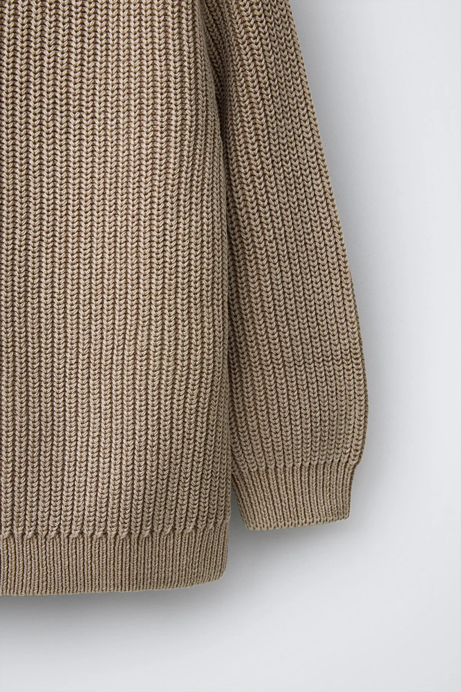 WASHED EFFECT KNIT SWEATER