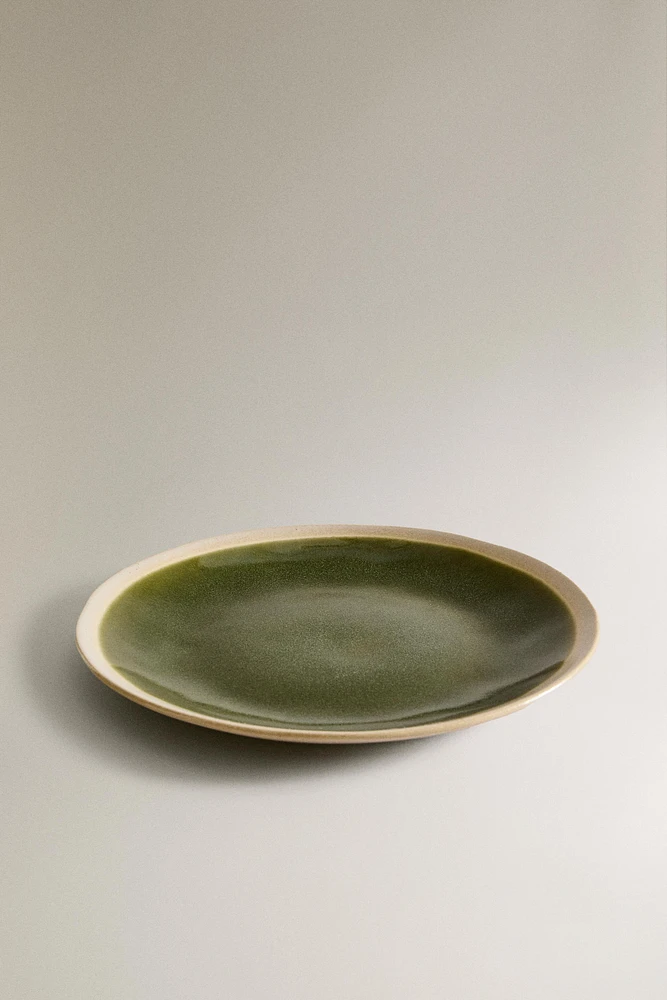 GREEN AND BEIGE DINNER PLATE