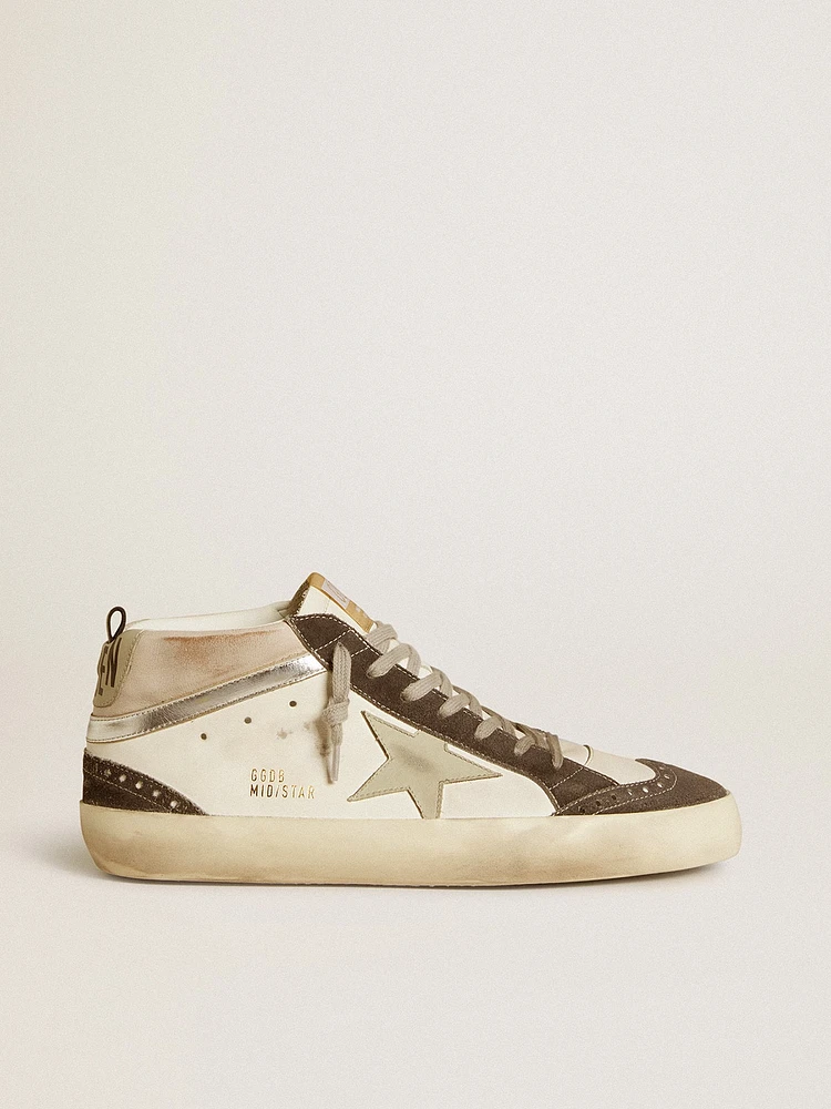 Mid star with gray leather and metallic silver flash