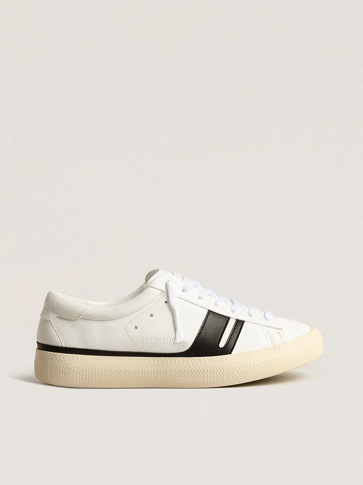 Yatay Model 1B sustainable sneakers with bio-based upper and Y