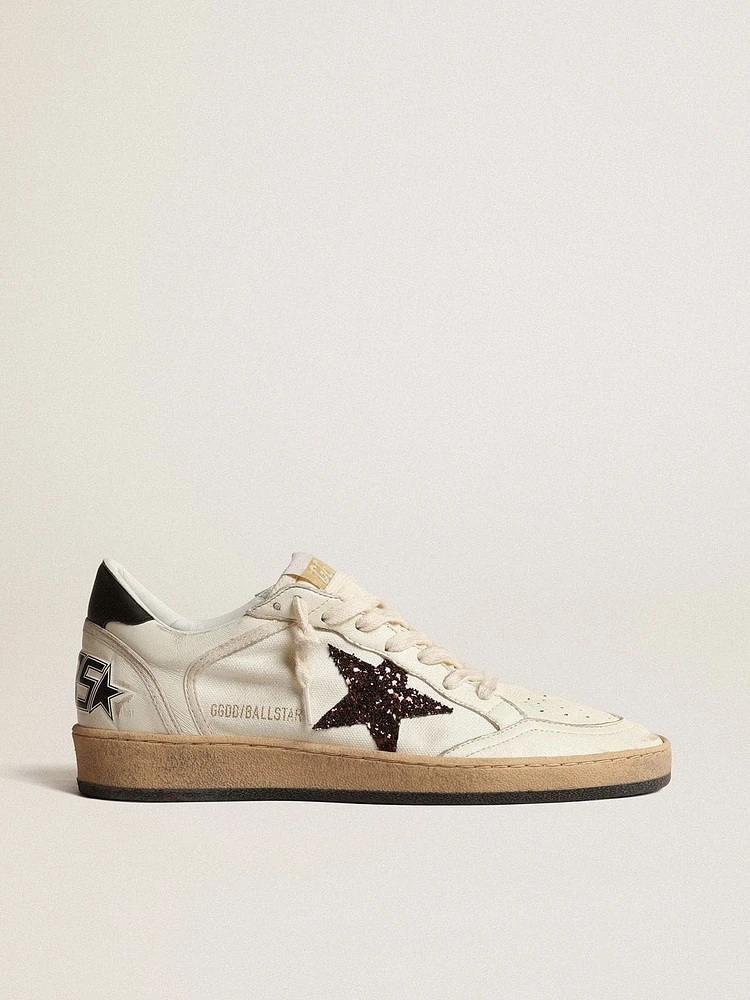 Ball star with chicory-coffee glitter and black leather heel tab