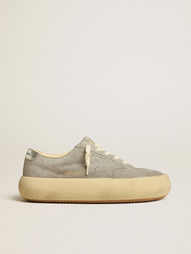 Women's Space-Star shoes ice-gray suede with perforated star
