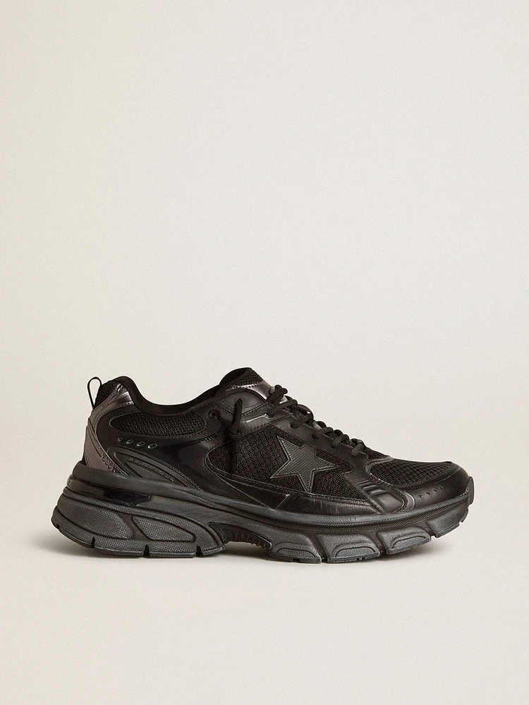 Women’s Lightstar with black leather and mesh upper star