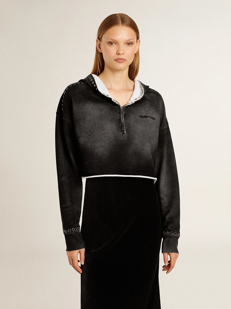 Gray cropped sweatshirt with a lived-in effect