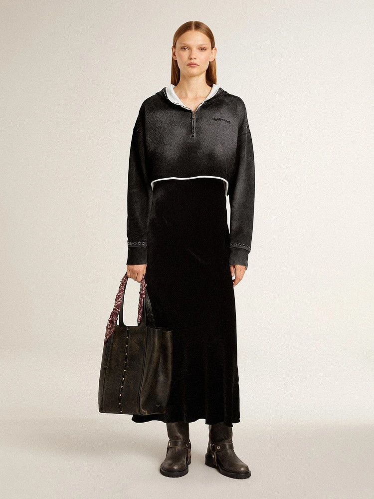 Gray cropped sweatshirt with a lived-in effect