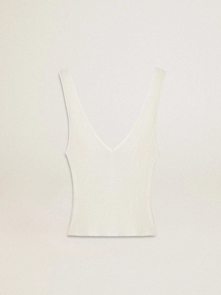 Sleeveless top embroidered with worn-white ribbing