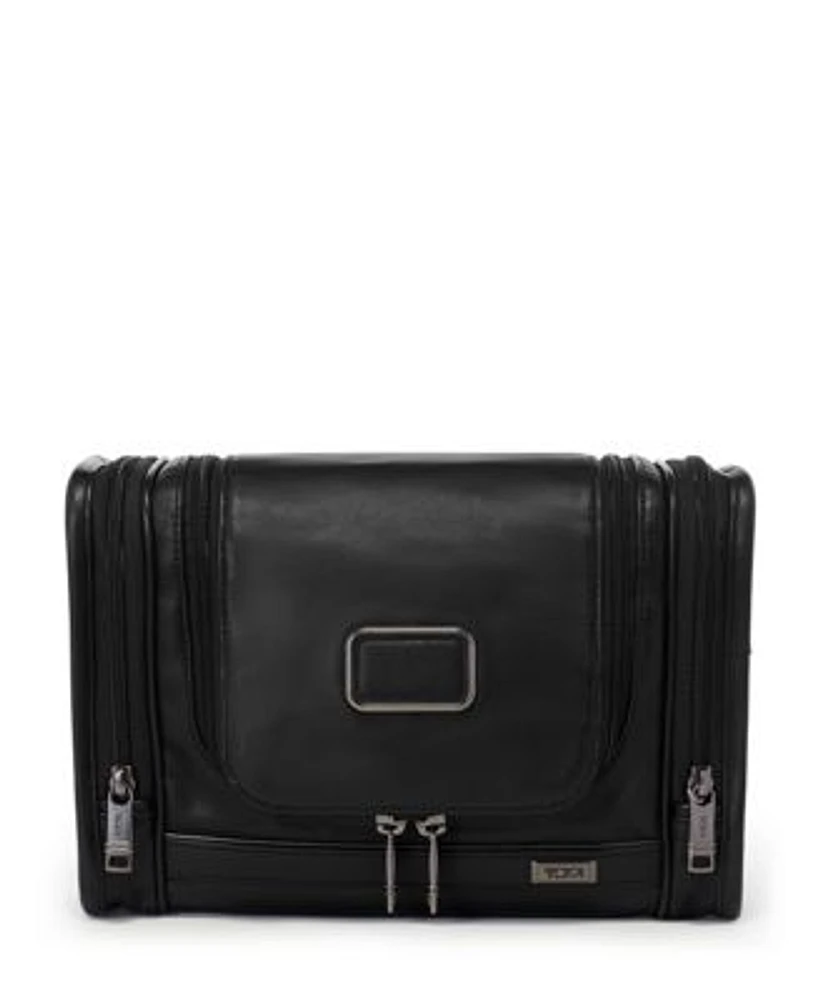 Hanging Travel Kit