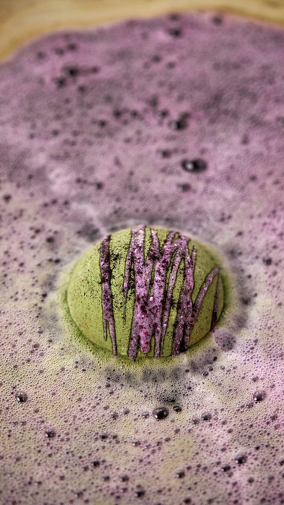 Bombe pour le bain Blueberry Matcha Oat Latte