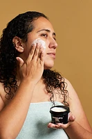 Smuggler's Soul Facial Scrub