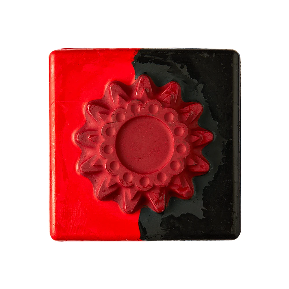 Crimson Reds Lipstick Square