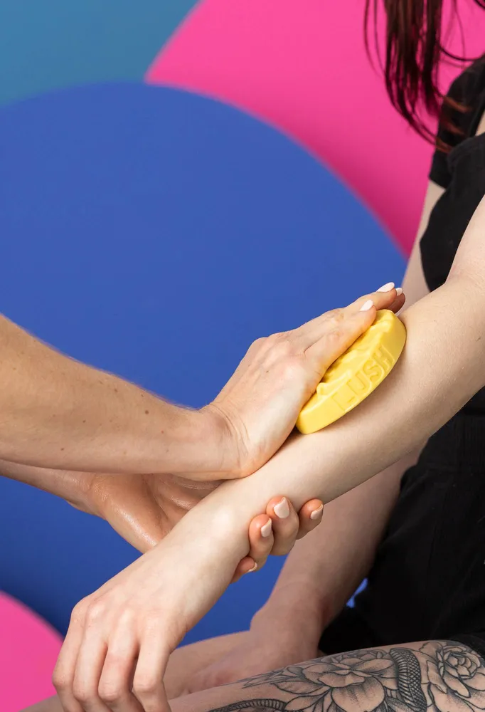 Each Peach | Mood-Boosting Massage Bar