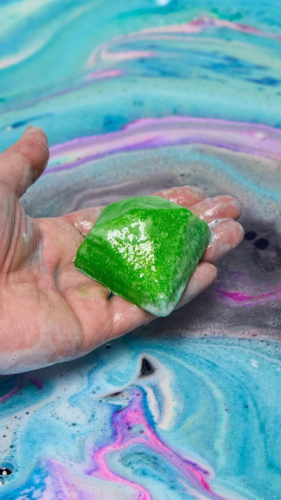 Giant Intergalactic | Bath Bomb