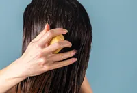 The Golden Cap | Cream Silk Hair Pressed Conditioner Bar