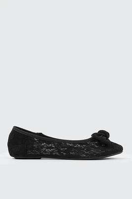Ardene Lace Ballet Flats in Black | Size