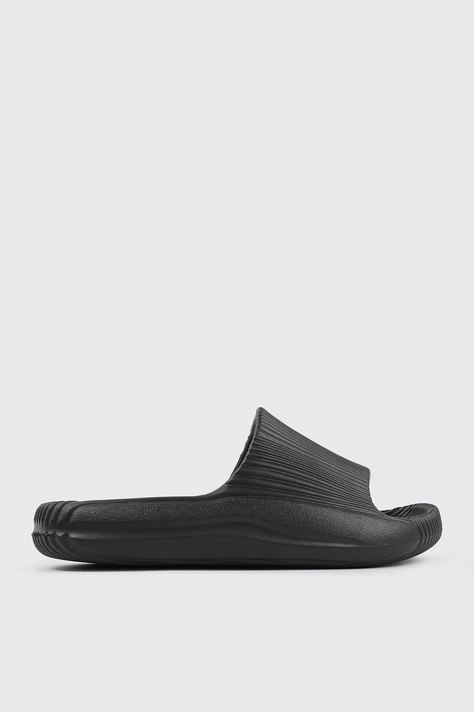 Ardene Textured Slides in Black | Size