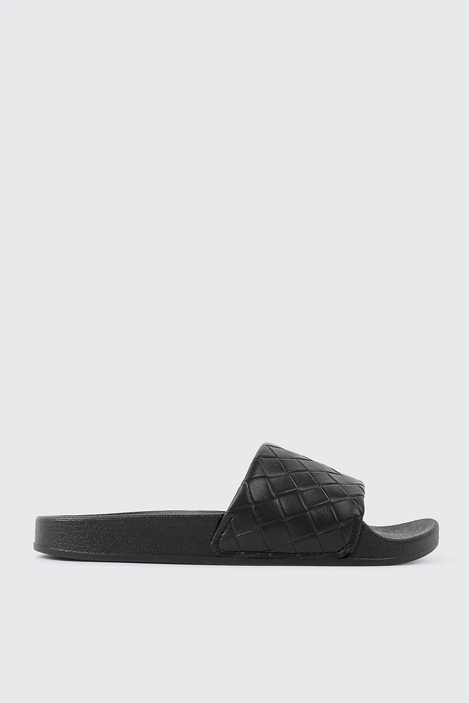 Ardene Basket Weave Slides in Black | Size