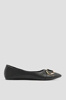 Ardene Pointy Flats with Chunky Chain Detail in Black | Size 9 | Faux Leather | Eco-Conscious