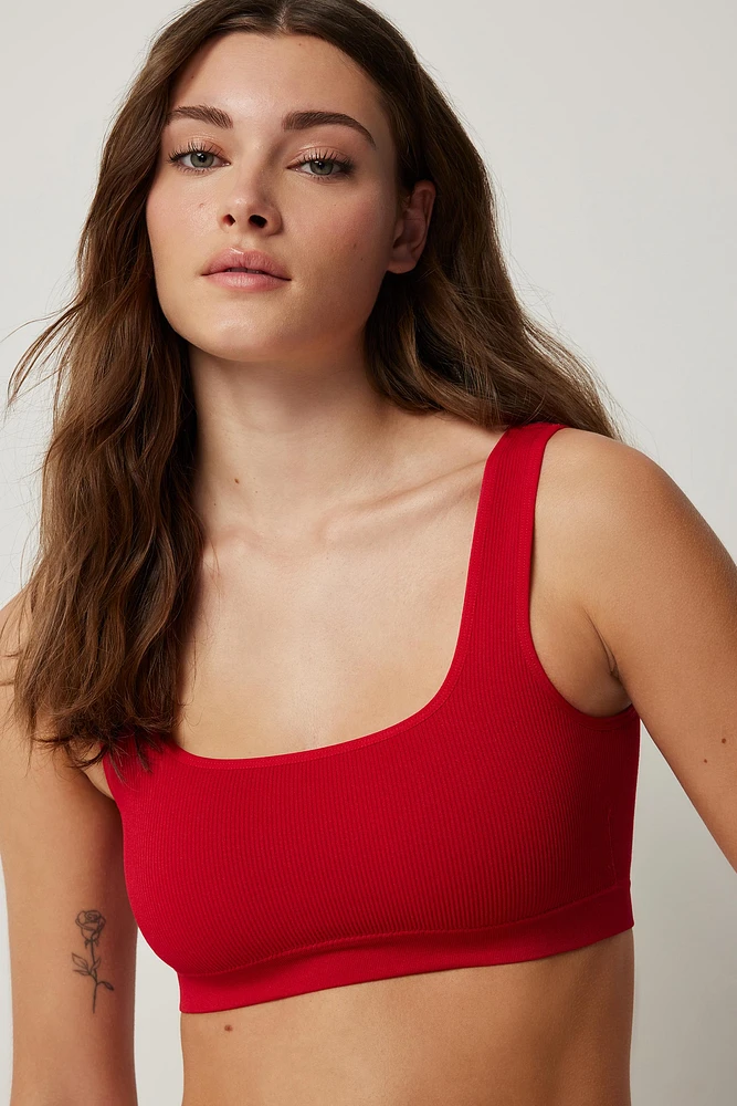 Ardene Seamless Bralette in Red | Size Small | Nylon/Elastane | Eco-Conscious