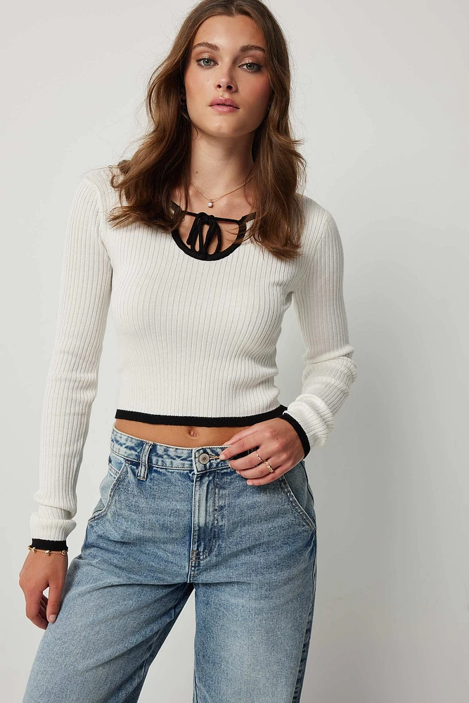 Ardene Two-Tone Keyhole Sweater in White | Size Large | Polyester/Rayon