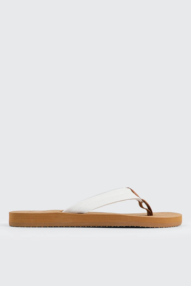 Ardene Flip-Flops with Embossed Sole Sandals in White | Size