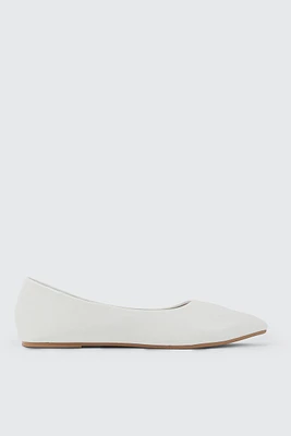 Ardene Classic Pointy Flats in White | Size | Eco-Conscious