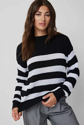 Ardene Striped Crew Neck Sweater in | Size Small | Polyester/Cotton