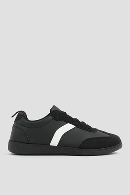 Ardene Retro Sneakers in Black | Size | Faux Leather/Faux Suede