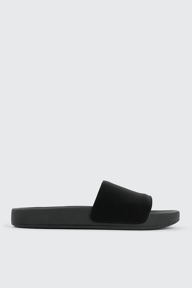 Ardene Solid Slides in Black | Size
