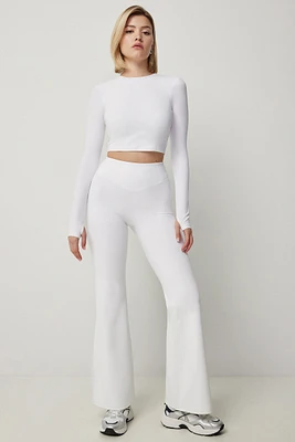 Ardene V Waistband Flare Leggings in White | Size | Nylon/Spandex | Eco-Conscious