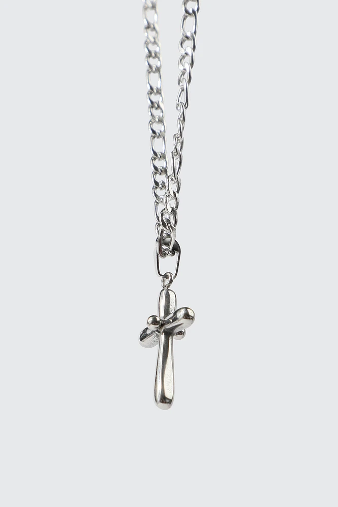 Ardene Stainless Steel Cross Necklace in Silver