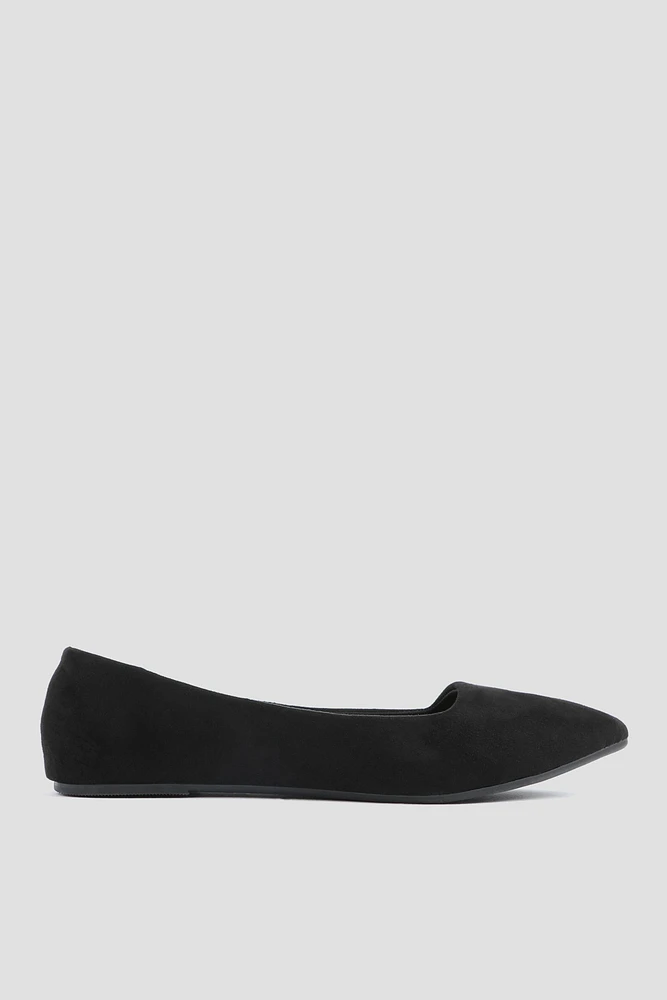 Ardene Classic Pointy Flats in Black | Size | Polyester/Faux Suede | Eco-Conscious