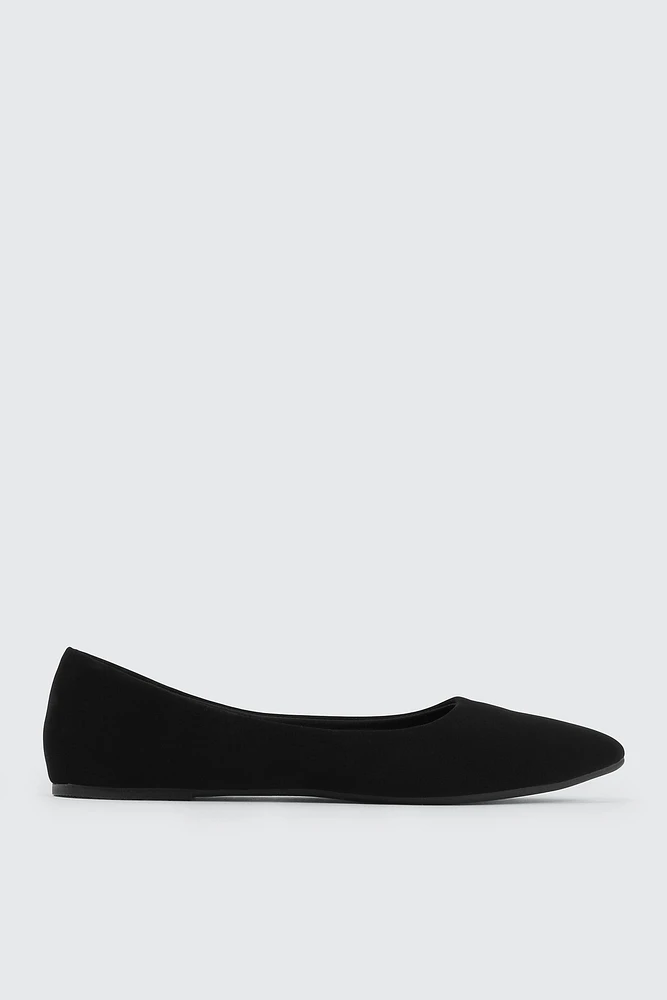 Ardene Classic Pointy Flats in Black | Size | Eco-Conscious