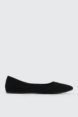 Ardene Classic Pointy Flats in Black | Size | Eco-Conscious