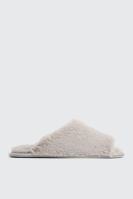 Ardene Faux Fur Slippers in Light | Size