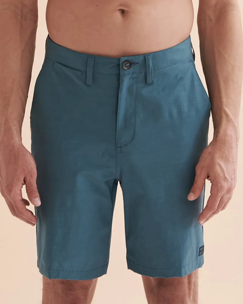 CROSSFIRE Hybrid Shorts