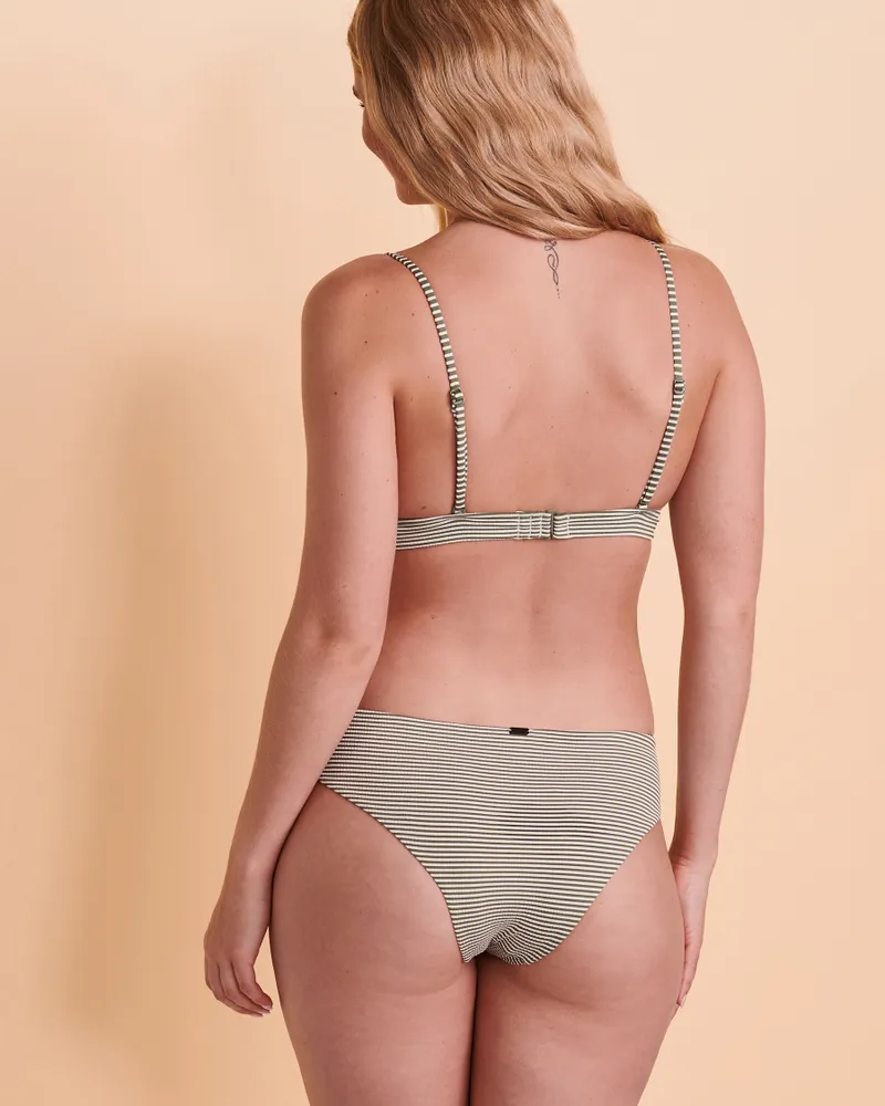 SEERSUCKER Triangle Bikini Top