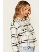 Cleo + Wolf Women's Cropped Plaid Print Flannel Shirt