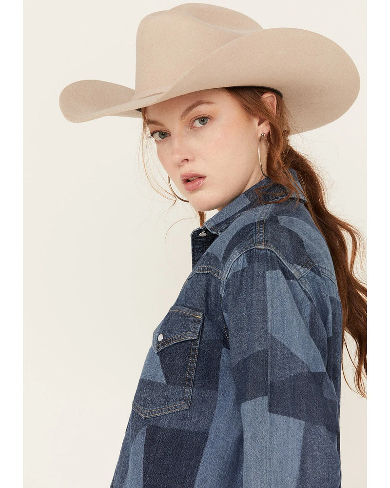 Levi's Women's Dylan Oversized Western Patchwork Print Long Sleeve Pearl Snap Shirt