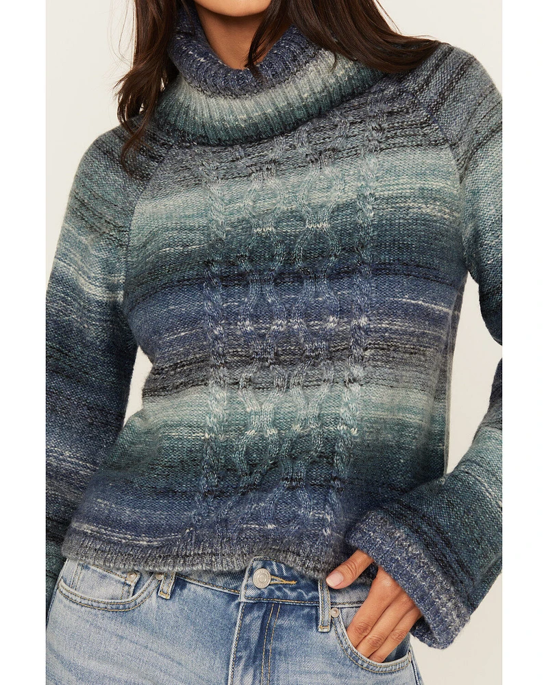 Cleo + Wolf Women's Turtleneck Sweater