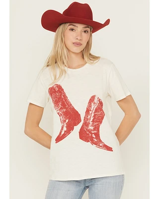 Shyanne Women's Boot Short Sleeve Graphic Tee