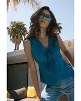 Idyllwind Women's Cedar Embroidered Tie-Front Sleeveless Top