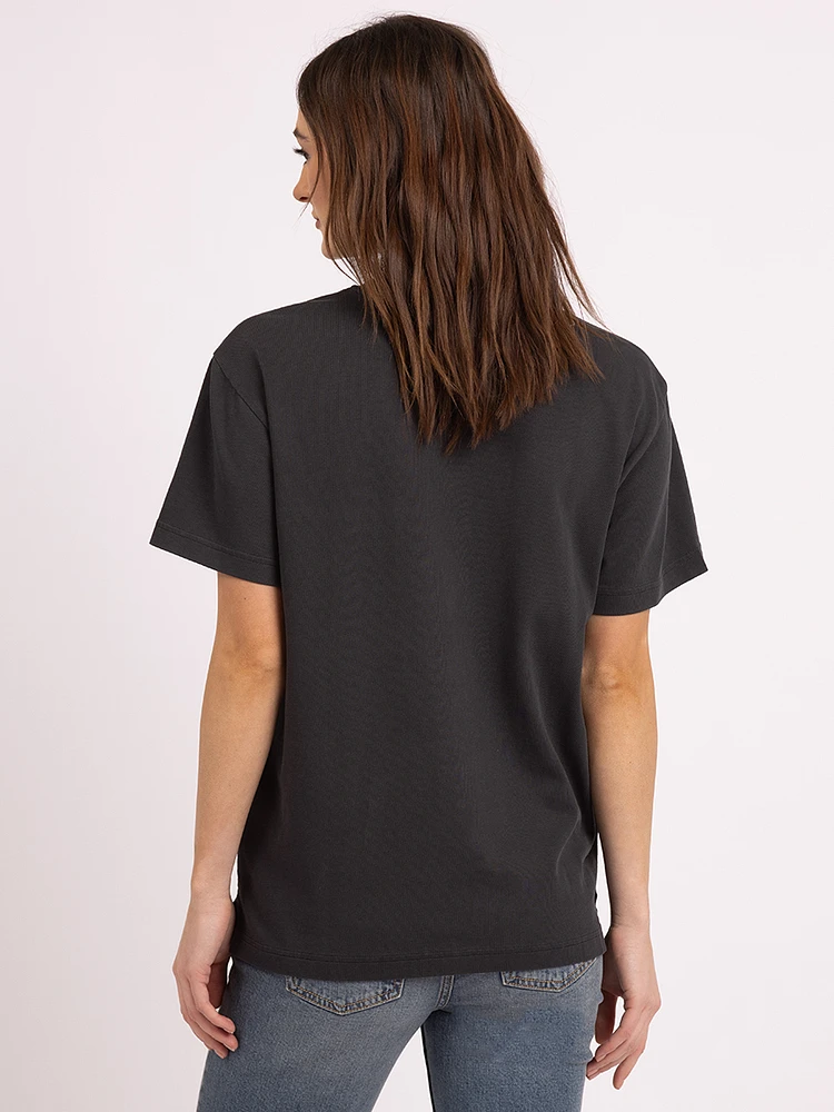 kade crewneck tshirt