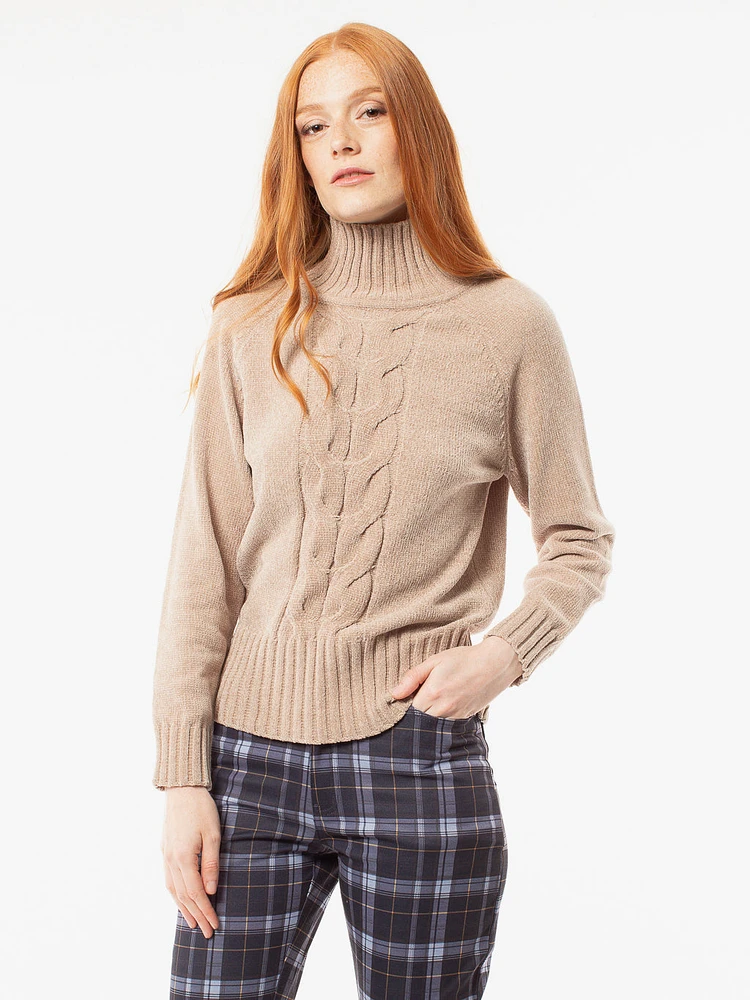 Long-sleeve ftted knit pullover sweater