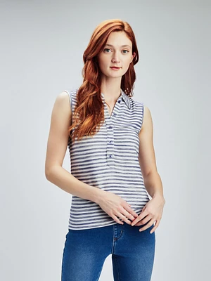 Semi-fitted tank top